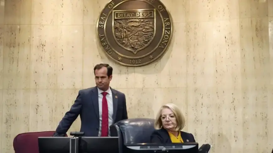 FBI Seizes Maricopa County 2020 Records, Reports Arizona Lawmaker