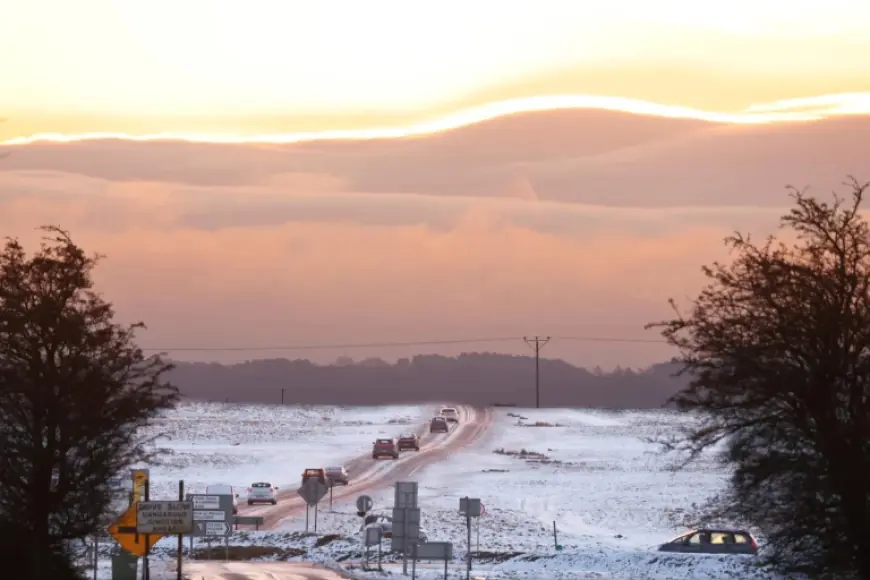 People in many parts expect change as Weather Forecast Snow Ireland flags Friday