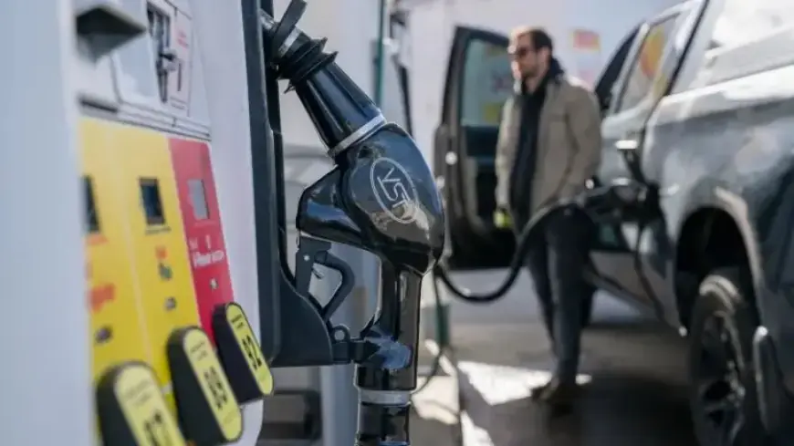 Trump Administration Panics as Oil Prices Surge