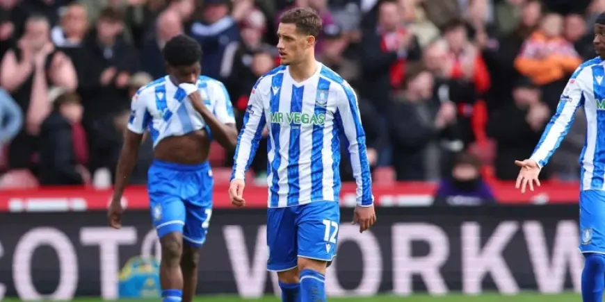 Jerry Yates makes admission over Sheffield Wednesday future as he explains Luton Town situation