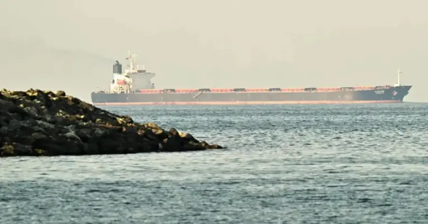 Iran May Deploy Mines to Disrupt Strait of Hormuz, Warns U.S. Sources