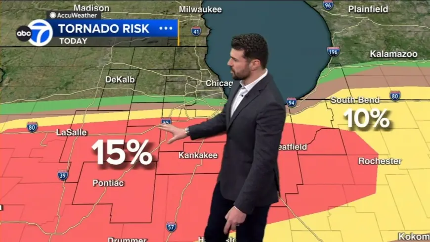 Chicago Weather Today: Level 4 Tornado Threat Active Right Now Across Illinois and Indiana — Nighttime Tornado Risk Highest
