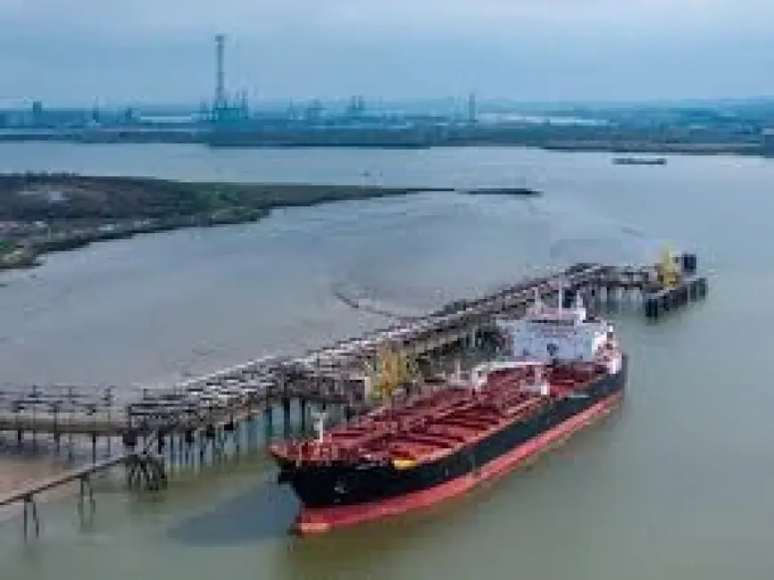 Iea plan to release 400 million barrels shifts pressure onto global markets