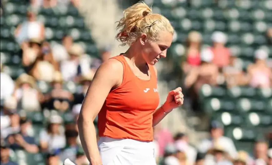 Katerina Siniakova Challenges Elina Svitolina; Match Points to Ukrainian Edge