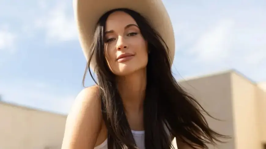 Kacey Musgraves Unveils New Album ‘Middle of Nowhere’ and Lead Single