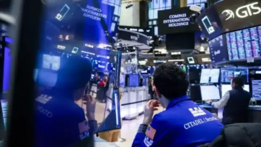 Executive Nets $5.22 Billion Dividend, No Surprise