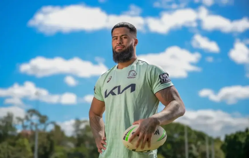 Reece Walsh and Broncos’ early struggles point to tactical strain