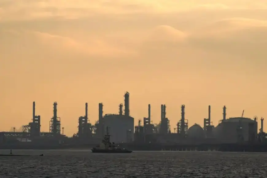 Ottawa Plans to Increase Oil Production Amid Global Supply Disruptions