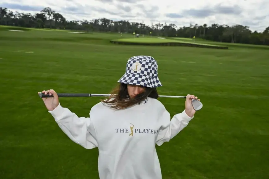 Players fans find the first week’s souvenirs at TPC Sawgrass Fan Shop