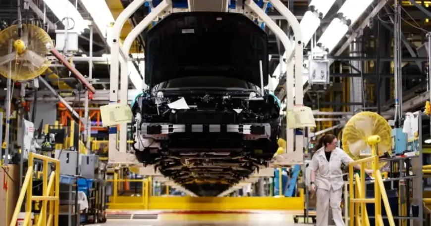 Canada’s Auto Exports Plummet to Multi-Year Low