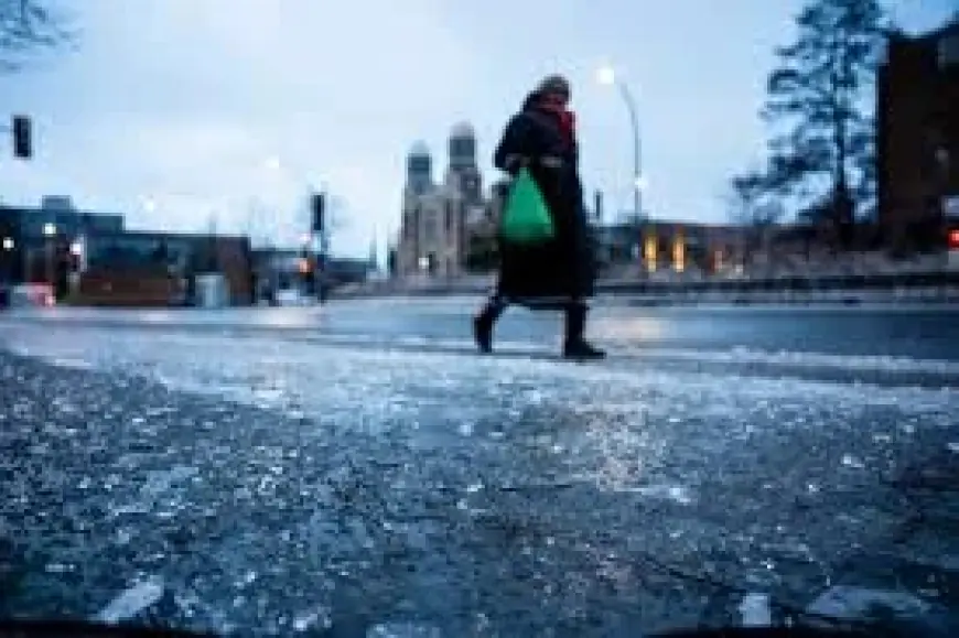 Quebec Power Outages Freezing Rain Leave 200,000 Households Without Electricity