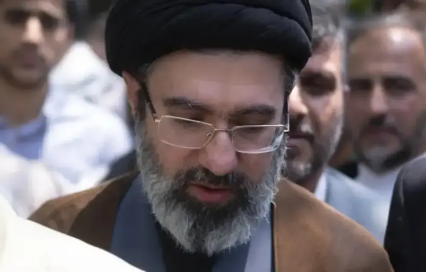 Iranian Regime Maintains Control Despite Ongoing Strikes