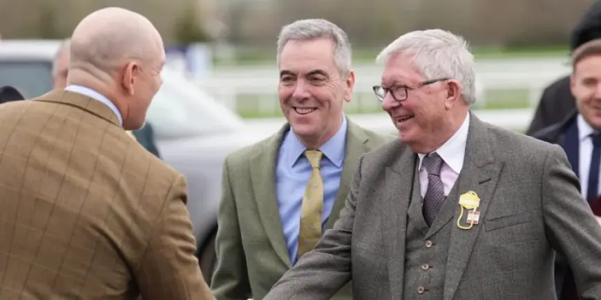 Alex Ferguson Attends Cheltenham as £640,000 Horse Ruled Out