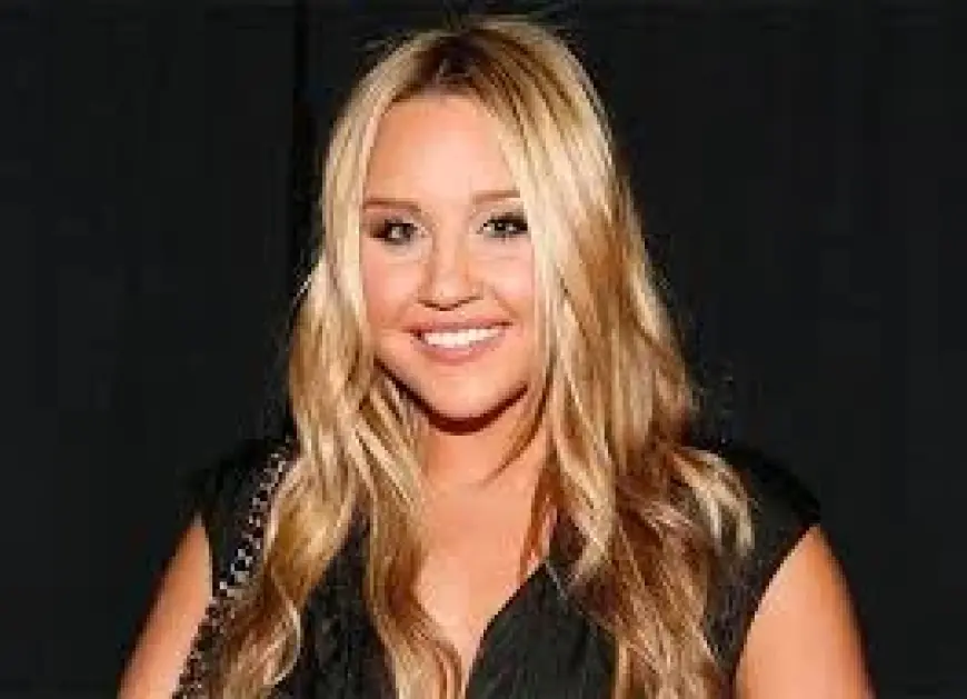 Amanda Bynes Debuts 30-Pound Weight Loss in Los Angeles, Sparking Attention