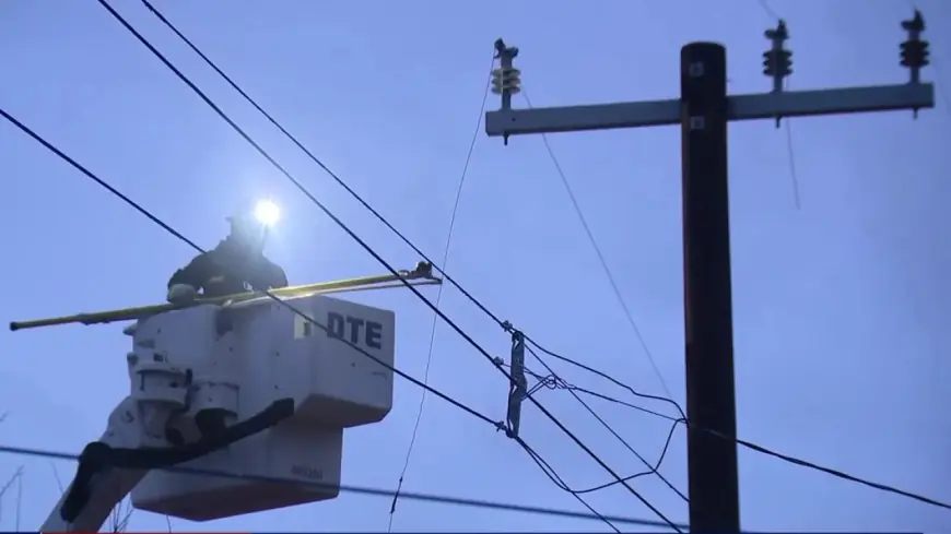 DTE Energy Outage Map: 74,000 Michigan Customers Without Power Saturday After 71 MPH Wind Gusts