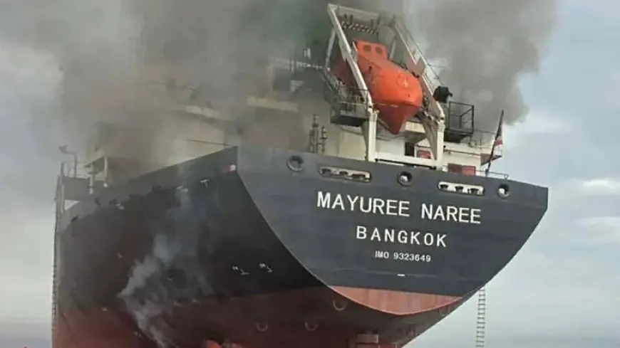 Donald Trump Urges Warships To Strait Of Hormuz, Sparks Push To Secure Shipping As Oil Prices Surge