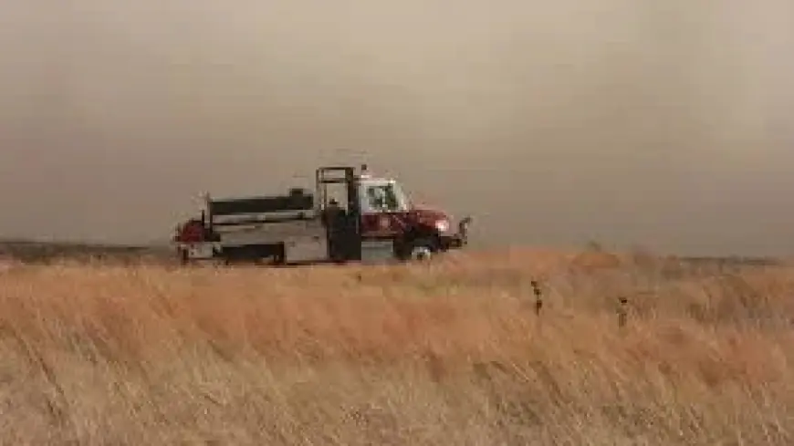 Sayre Oklahoma Evacuation Order Issued as Fast-Moving Wildfire Sparks Warnings