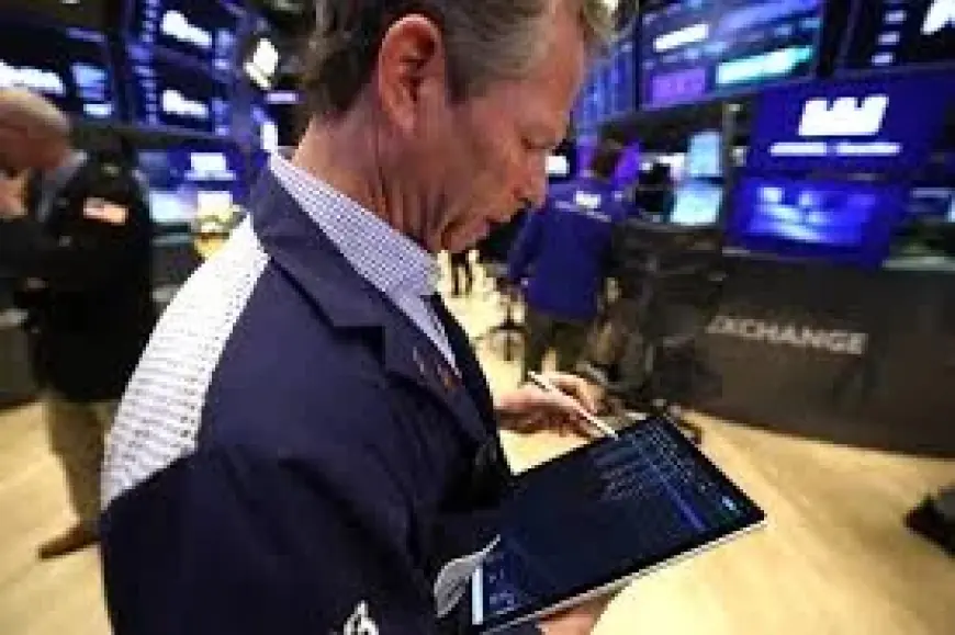 Nasdaq Today: Tech Lifts Markets as Oil Pullback Fuels Biggest Gains Since Iran War Began