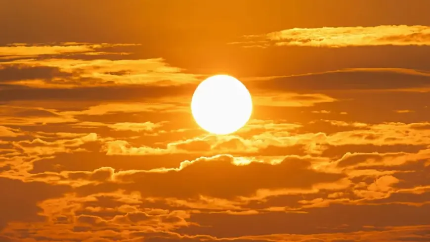 ‘Super El Niño’ Could Push Global Temperatures Higher as El Niño Southern Oscillation Readies Shift