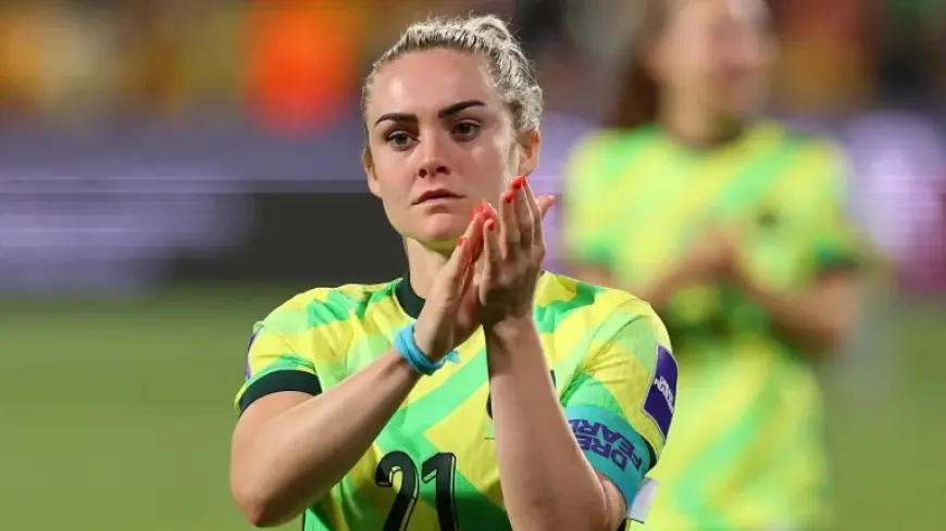 Ellie Carpenter In Perth Sparks Plea To FIFA After Players Miss Chelsea League Cup Final