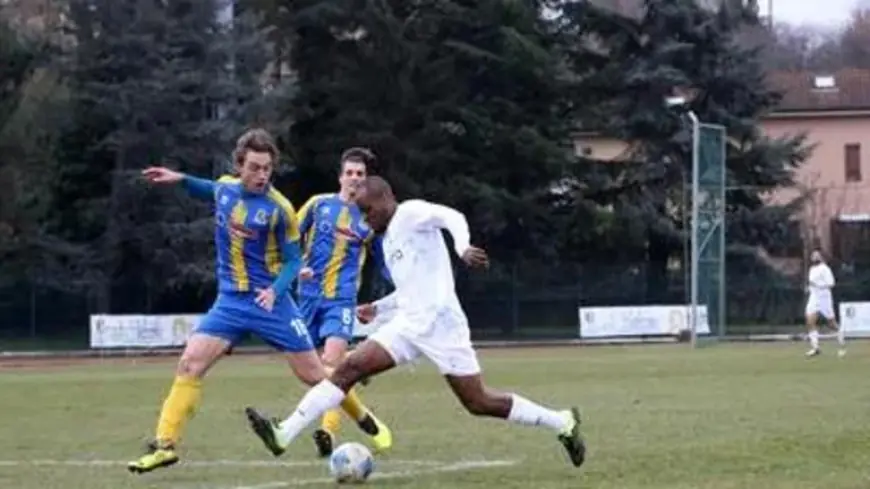 Clarence Seedorf Spotted At Beretta Muttini As Sanremese Beat Novaromentin 3-2