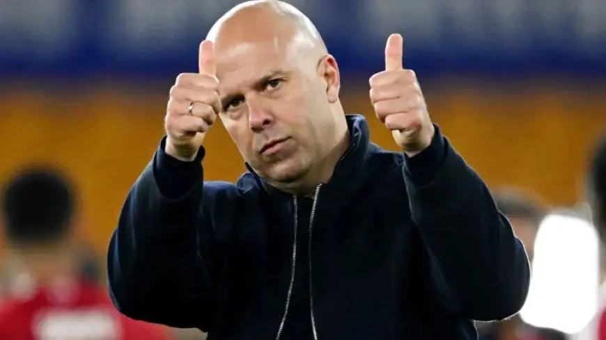 Liverpool’s Arne Slot Hits Back At Jamie Carragher Over ‘Individuals’ Claim — Sky Football