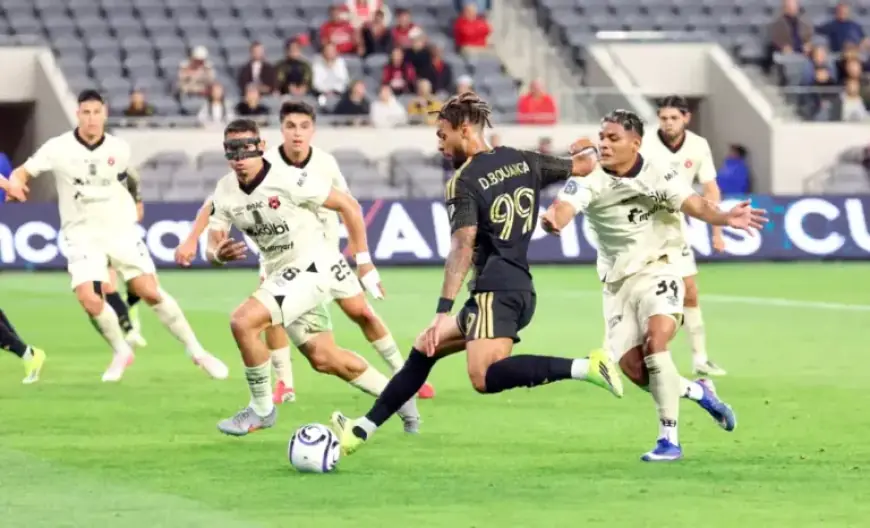 León Aims to Spoil Los Angeles’ Celebration at La Catedral