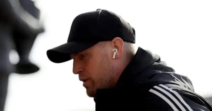 Kasper Schmeichel Likely Finished at Celtic: Key Indicators Emerge