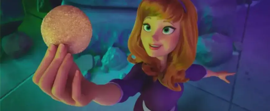 Mckenna Grace Discusses Portraying Live-Action Daphne in Netflix’s SCOOBY-DOO Series