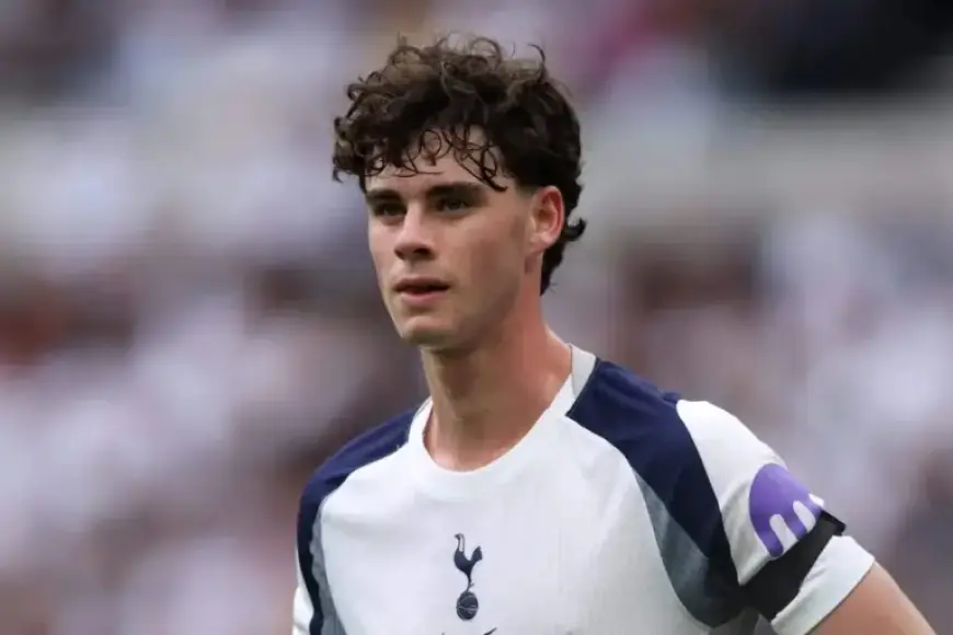 Archie Gray Shines for Spurs, Earning Well-Deserved Fan Support
