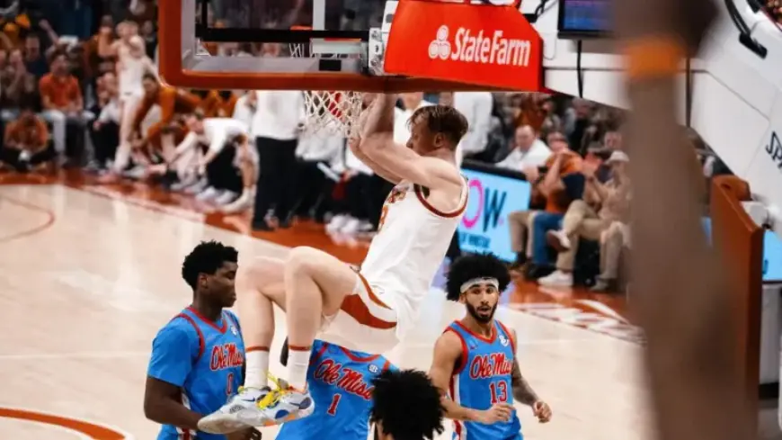 Swain and Vokietaitis Garner NABC All-Gulf District Honors in Men’s Basketball