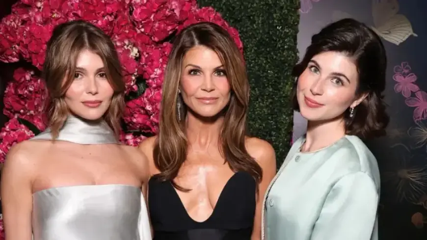 Lori Loughlin Reunites Publicly with Daughters 7 Years Post-College Scandal