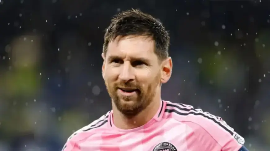 Dana White Scores Valuable Lionel Messi Card, Meets Chelsea Legend John Terry