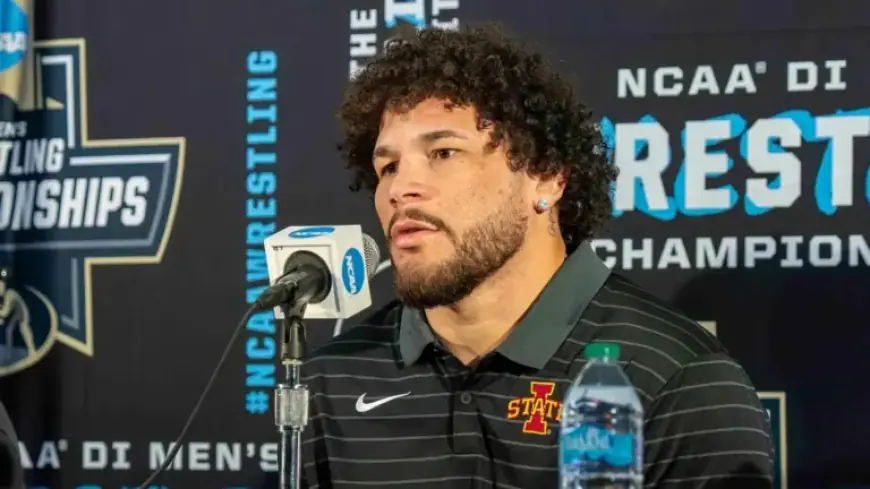 Yonger Bastida Earns Big 12 Wrestler of the Year Honors