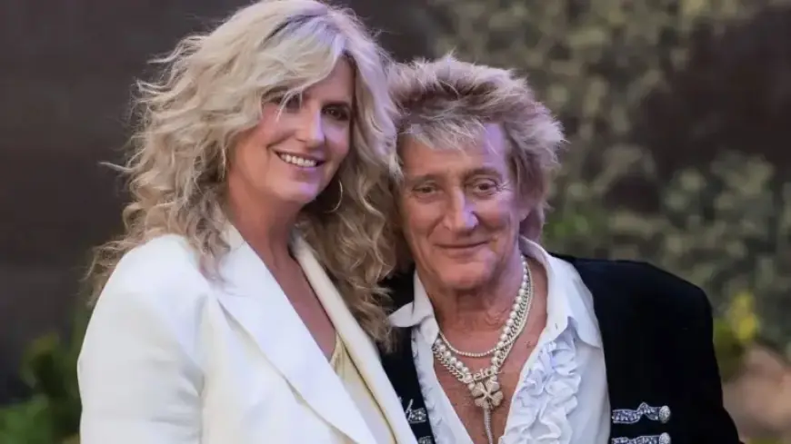 Penny Lancaster Reveals Intimate Details of Life with Sir Rod Stewart