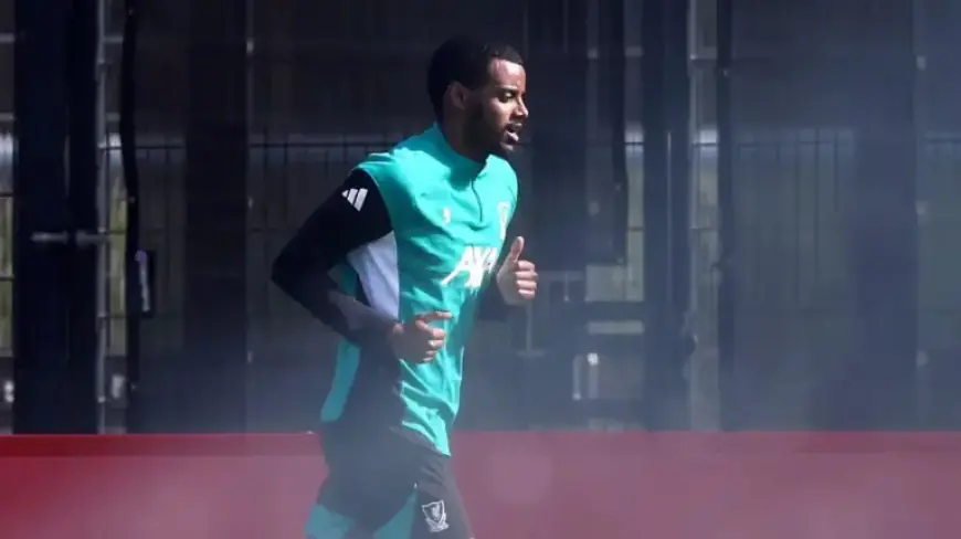 Arne Slot Announces Alexander Isak’s Return Date for Liverpool Match