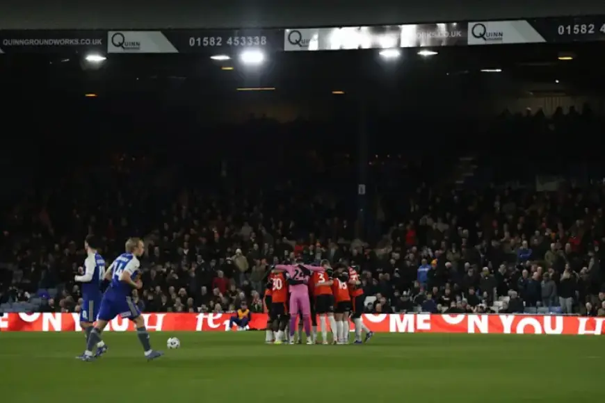 Behind the Scenes in the Boardroom