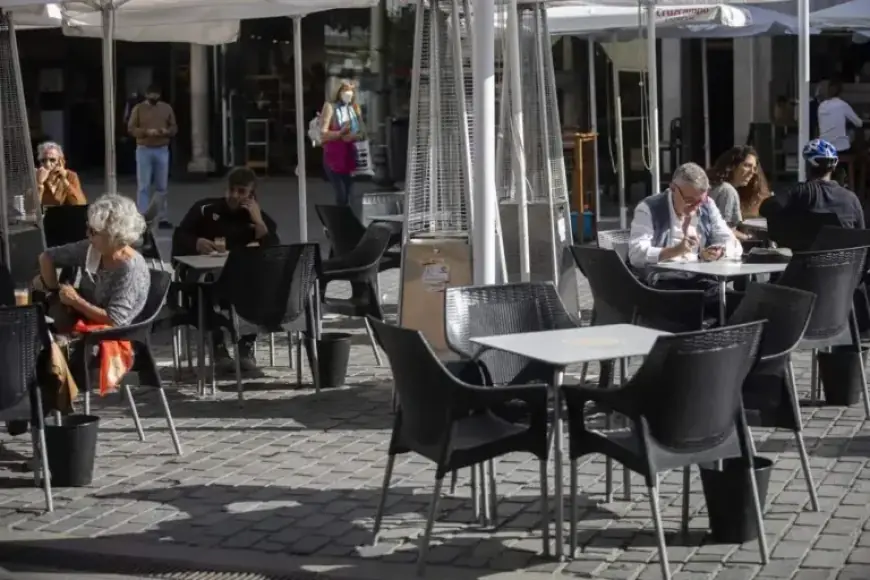 Easter Hospitality Guidelines: How Bars and Outdoor Seating Will Operate