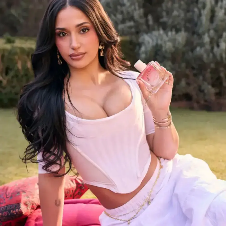 Love Island’s Leah Kateb Launches Pomegranate Perfume for Irresistible Compliments