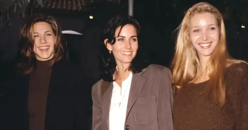 Lisa Kudrow Quit Botox After Experiencing Unusual Side Effects