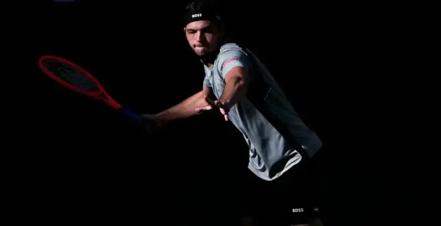 Fritz Triumphs Over Van De Zandschulp at 2026 Miami Open