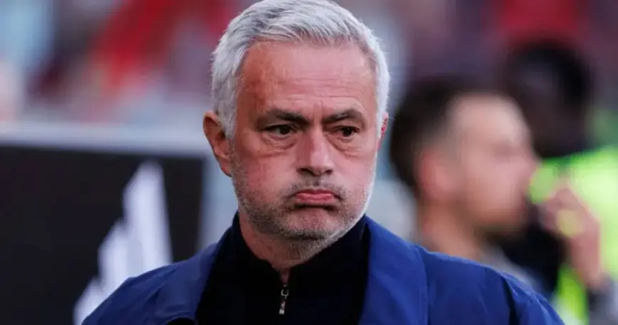 José Mourinho Moved to Tears: “It Can’t Be Easy”