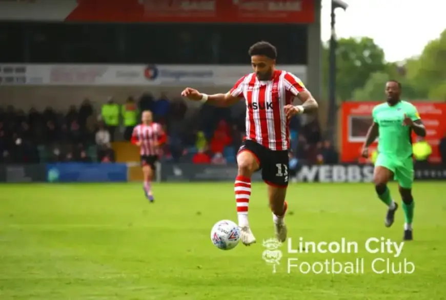 Ex-Lincoln City Star Ejected After On-Field Teammate Clash