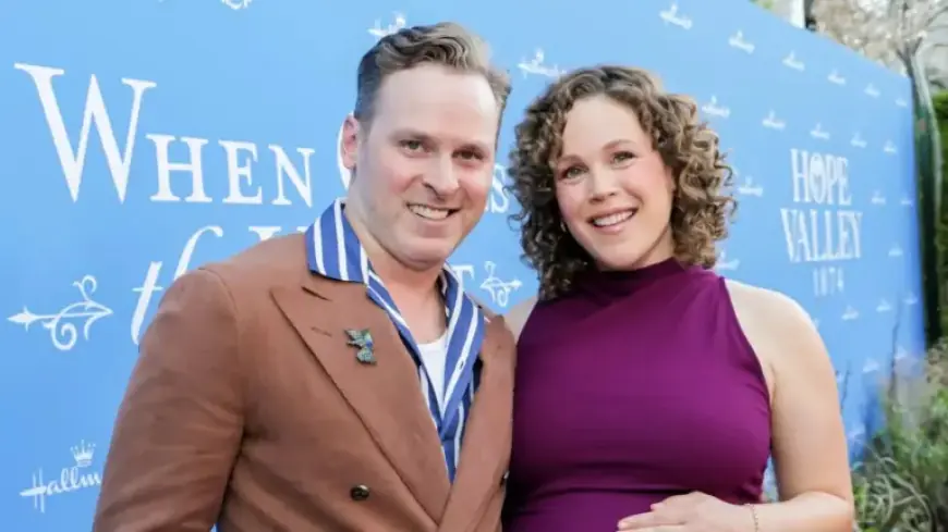 “WCTH Stars Erin Krakow and Ben Rosenbaum Enjoy Date Night Pre-Baby”