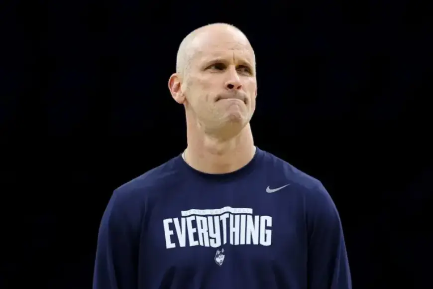 Dan Hurley Defends UConn After Mick Cronin Criticizes UCLA Detractors