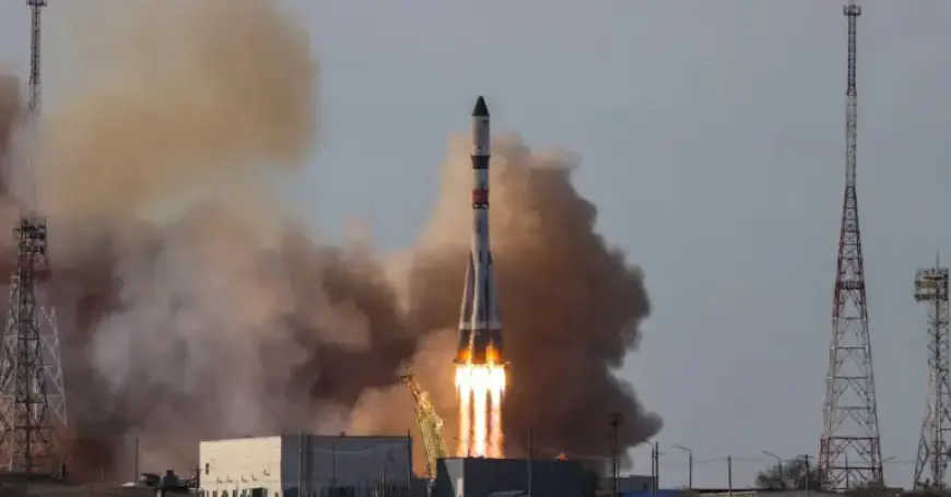 Russian Spacecraft Overcomes Antenna Issue for Manual Docking with ISS