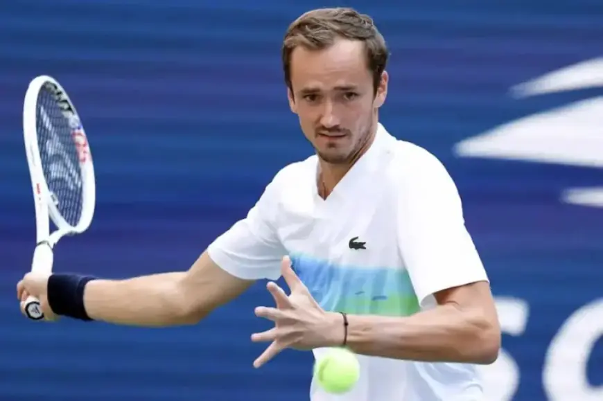 Miami R3 Predictions: Medvedev Faces Cerundolo, Michelsen Challenges Tabilo