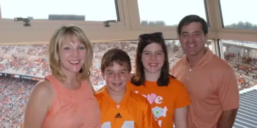 “Vols Voice’s Son Blazes Hollywood Trail Writing Hit Sitcom”