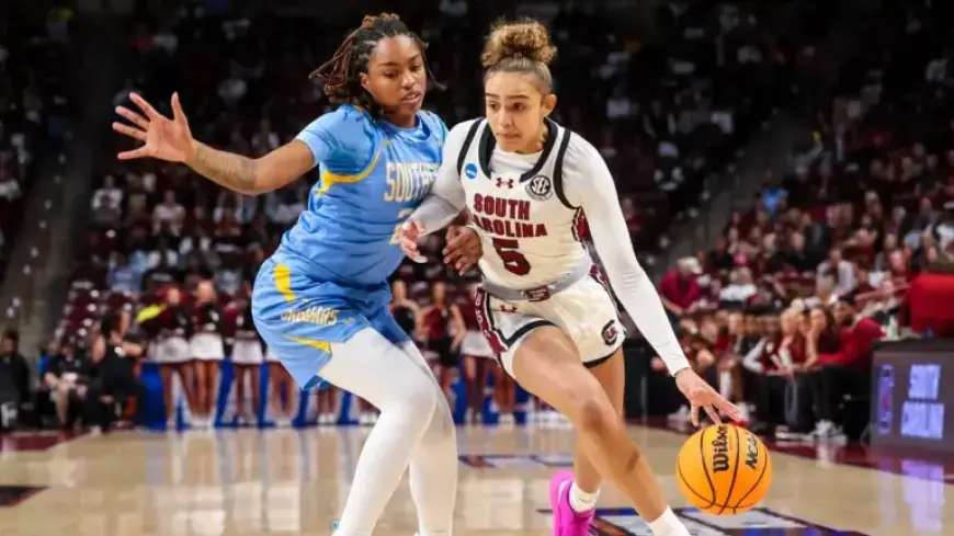 Tessa Johnson’s First South Carolina Double-Double Inspires Junior Guard