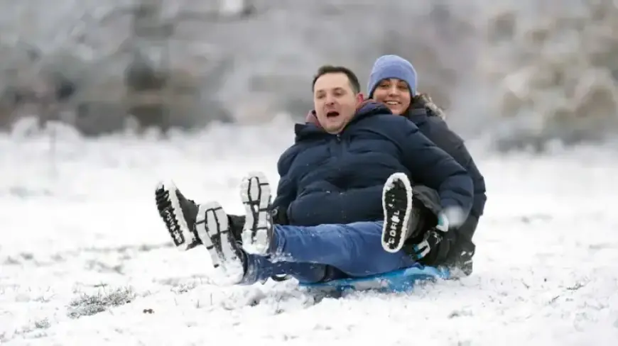 UK Braces for Snow as ‘Cold Plunge’ Promises Ice and Freezing Temperatures